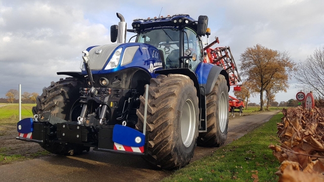 The Versatile Powerhouse: Discover the Holland Tractor Advantage