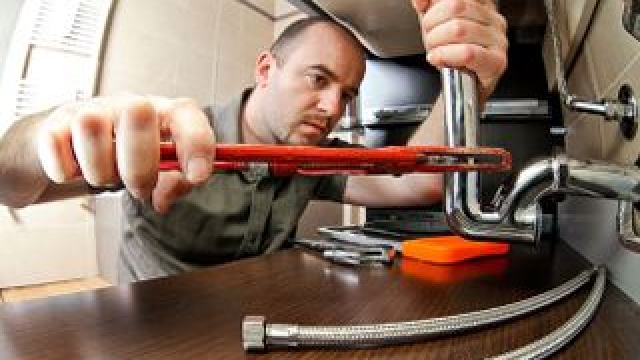 Plomberie et débouchage : Guide pratique pour un tuyau efficace
